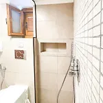 Apartament Malakassis House