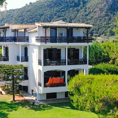 Malakassis House Apartmán