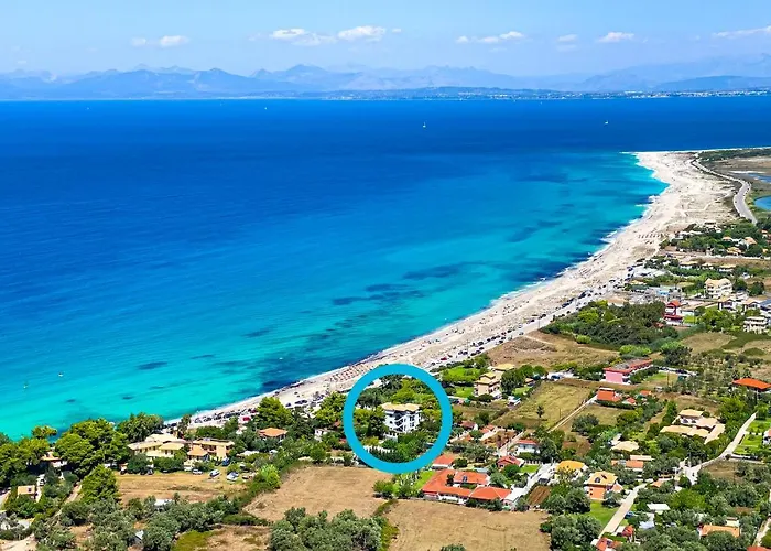 Апартаменты Malakassis House *