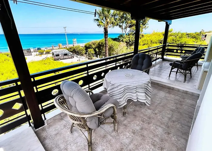 Апартаменты Malakassis House