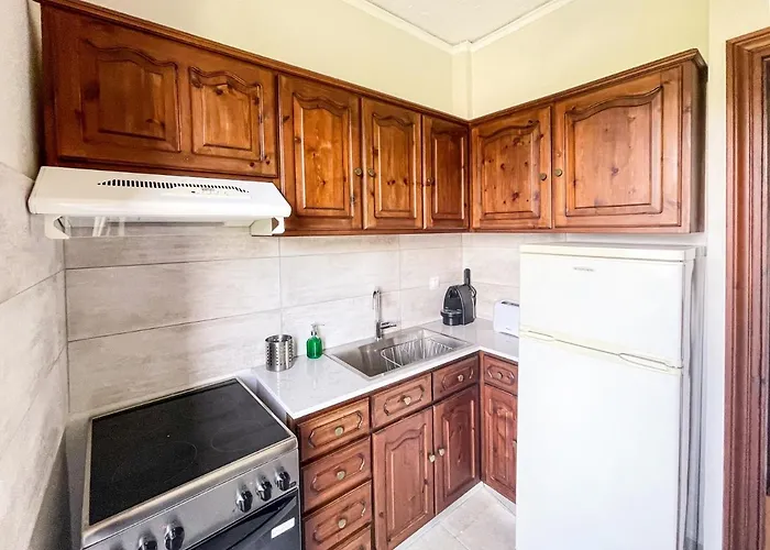 Malakassis House Апартаменты *